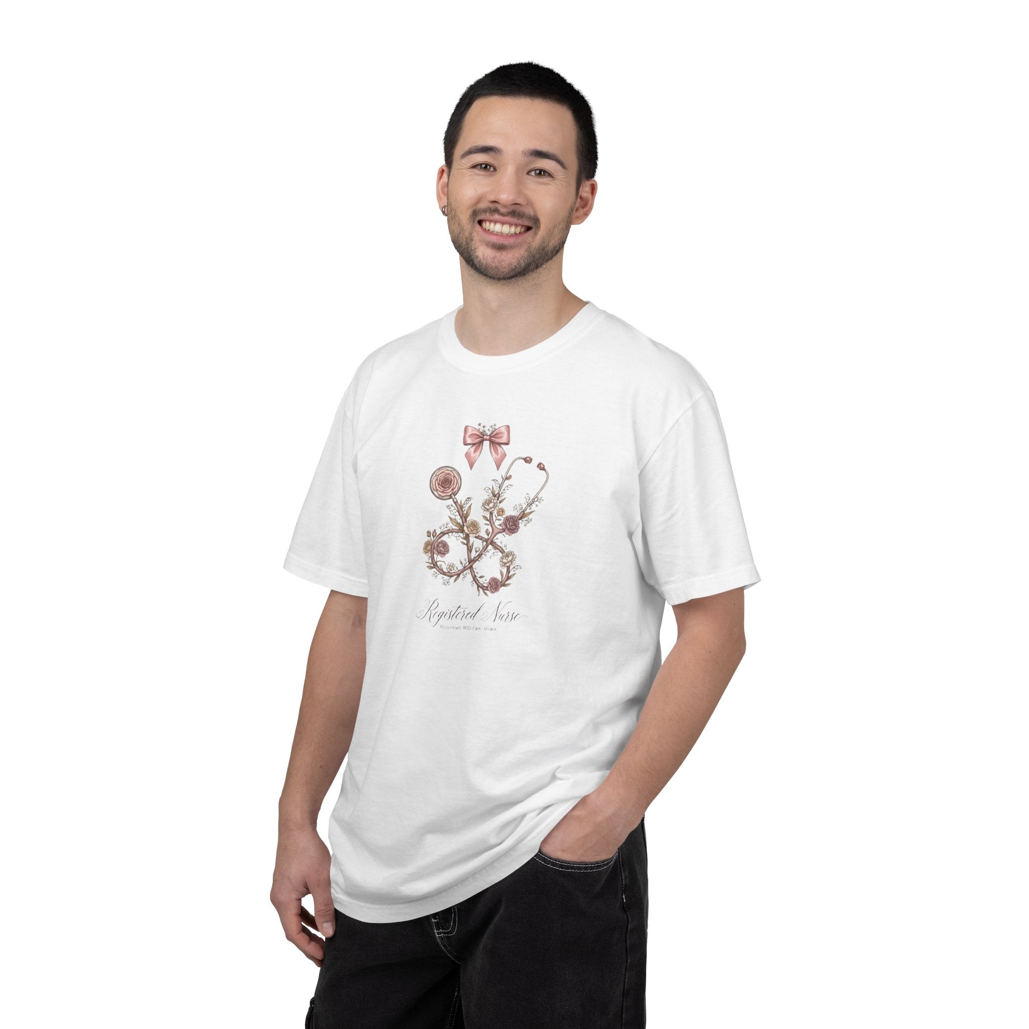 T-shirt floral d'infirmière autorisée
