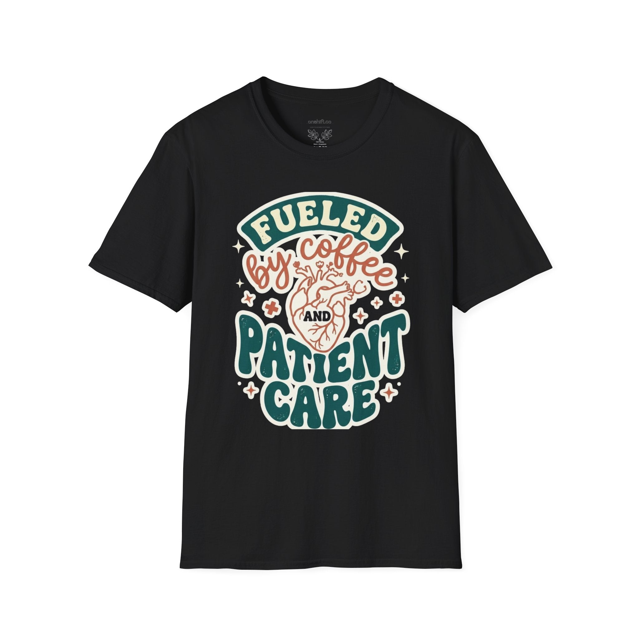 T-shirt Alimenté par le Café et les Soins aux Patients