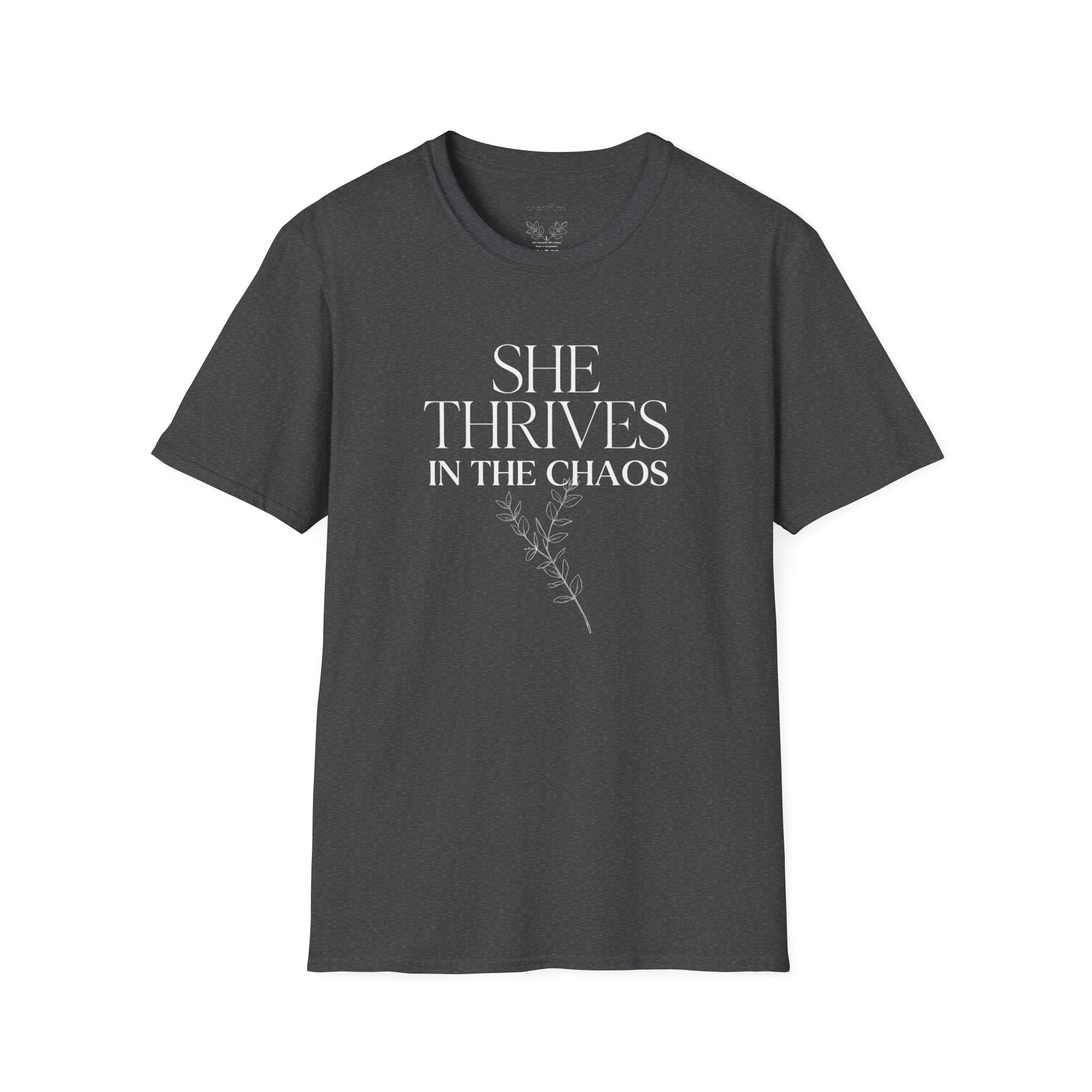 Infirmière urgentiste, elle excelle dans le chaos T-Shirt