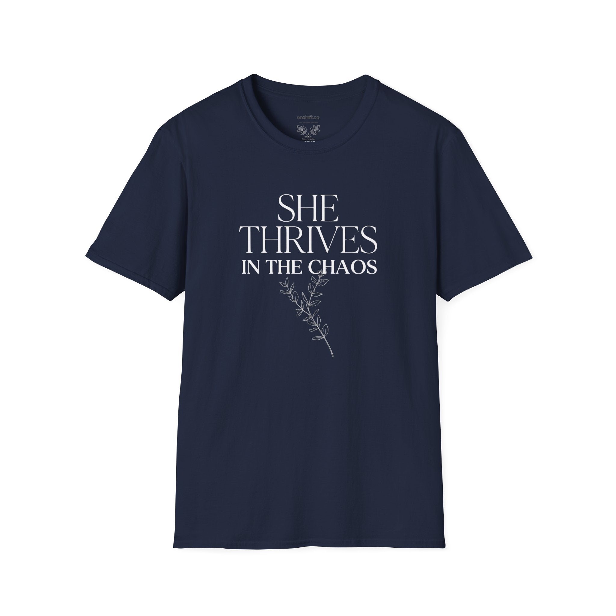 Infirmière urgentiste, elle excelle dans le chaos T-Shirt