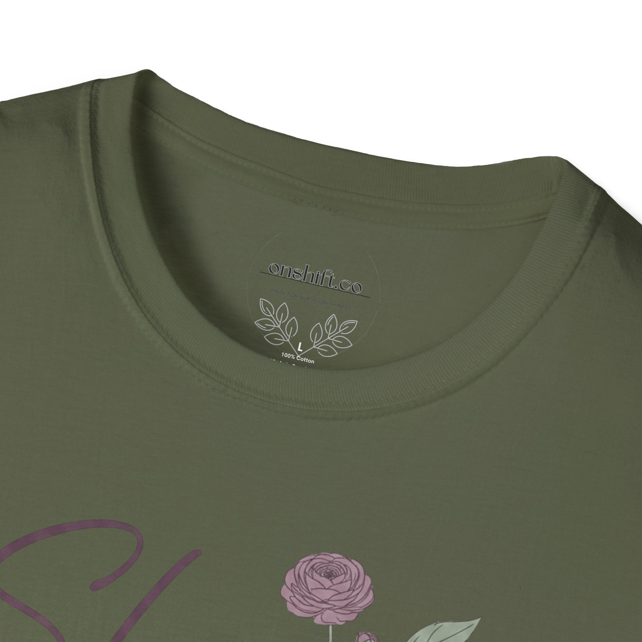 She Mends Hearts Cardiac RN T-Shirt