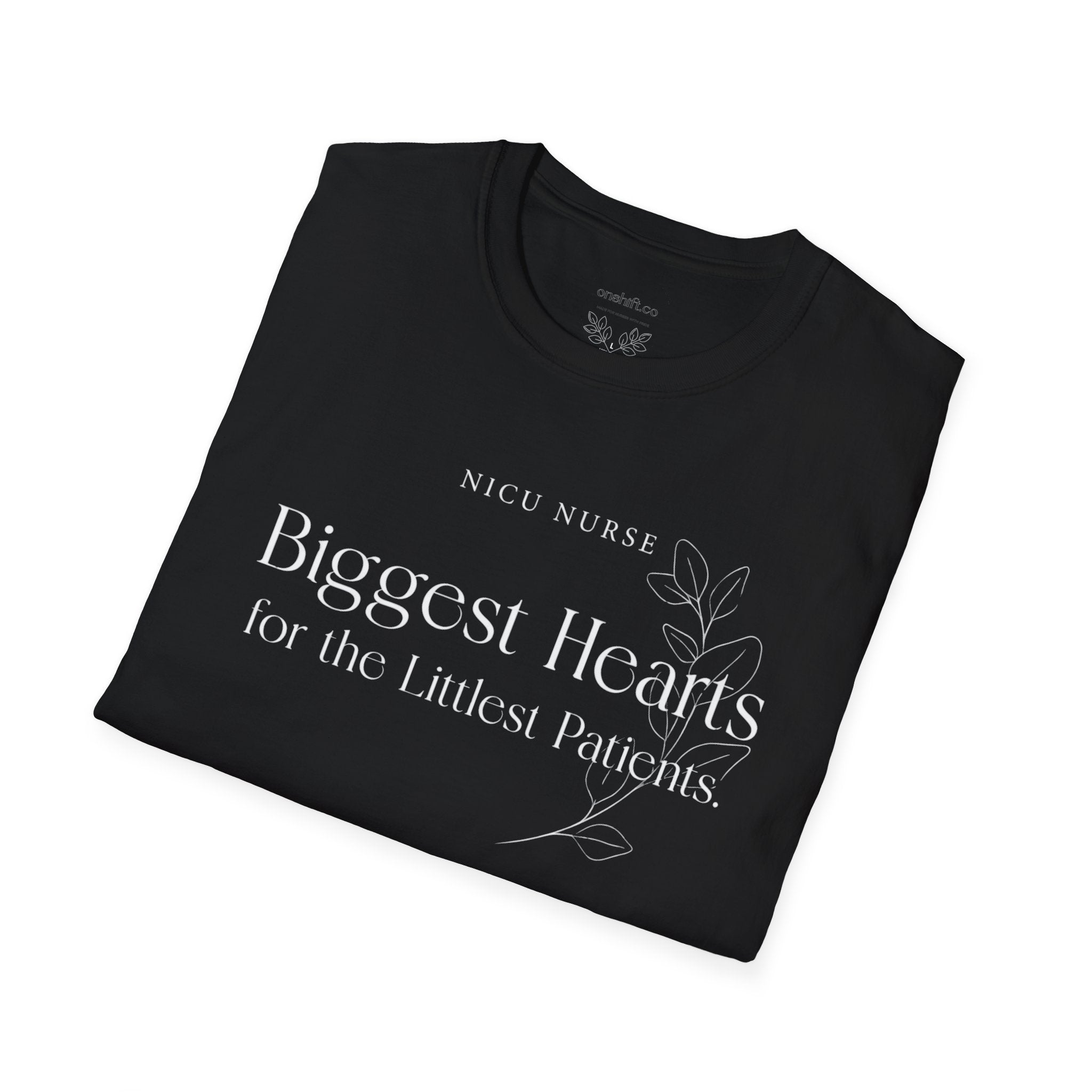 T-Shirt Des Plus Grands Cœurs Pour Les Plus Petits Patients