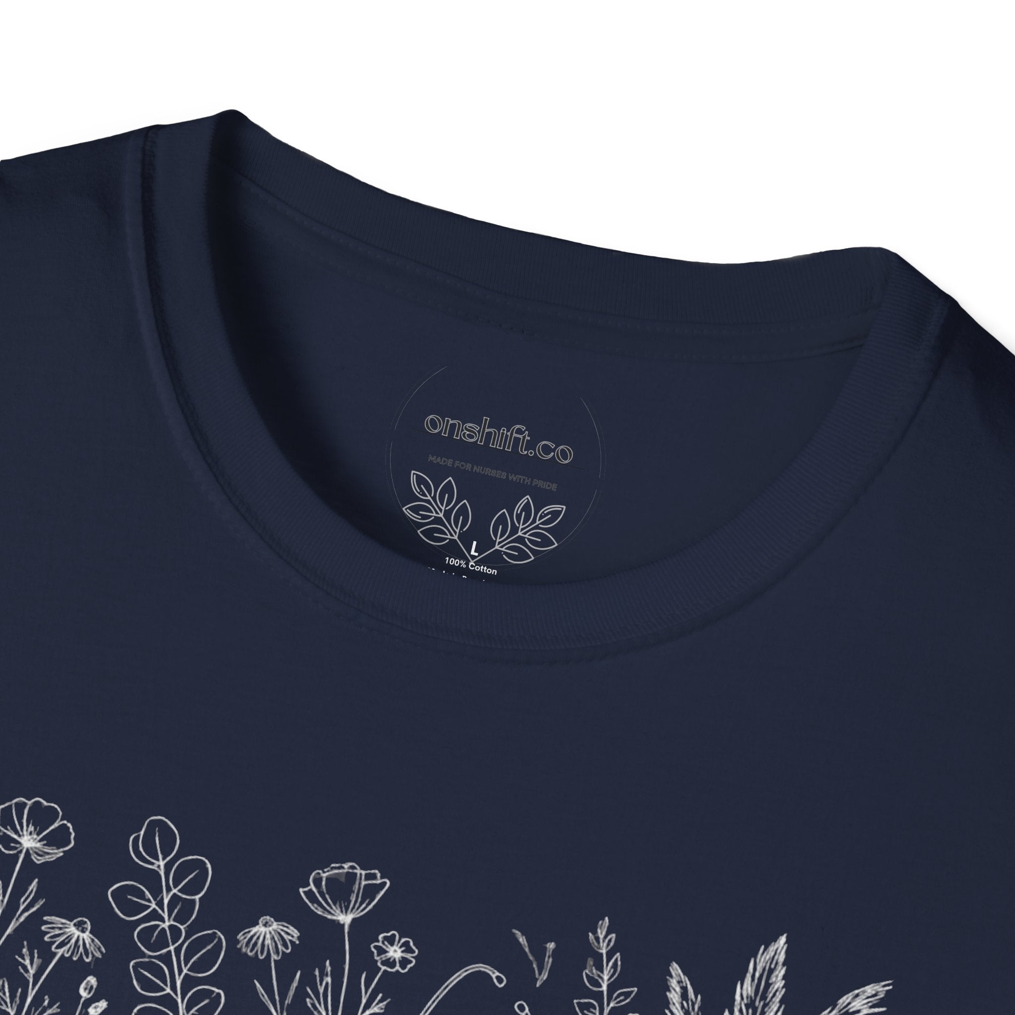 T-shirt d'infirmière en cardiologie à motifs floraux