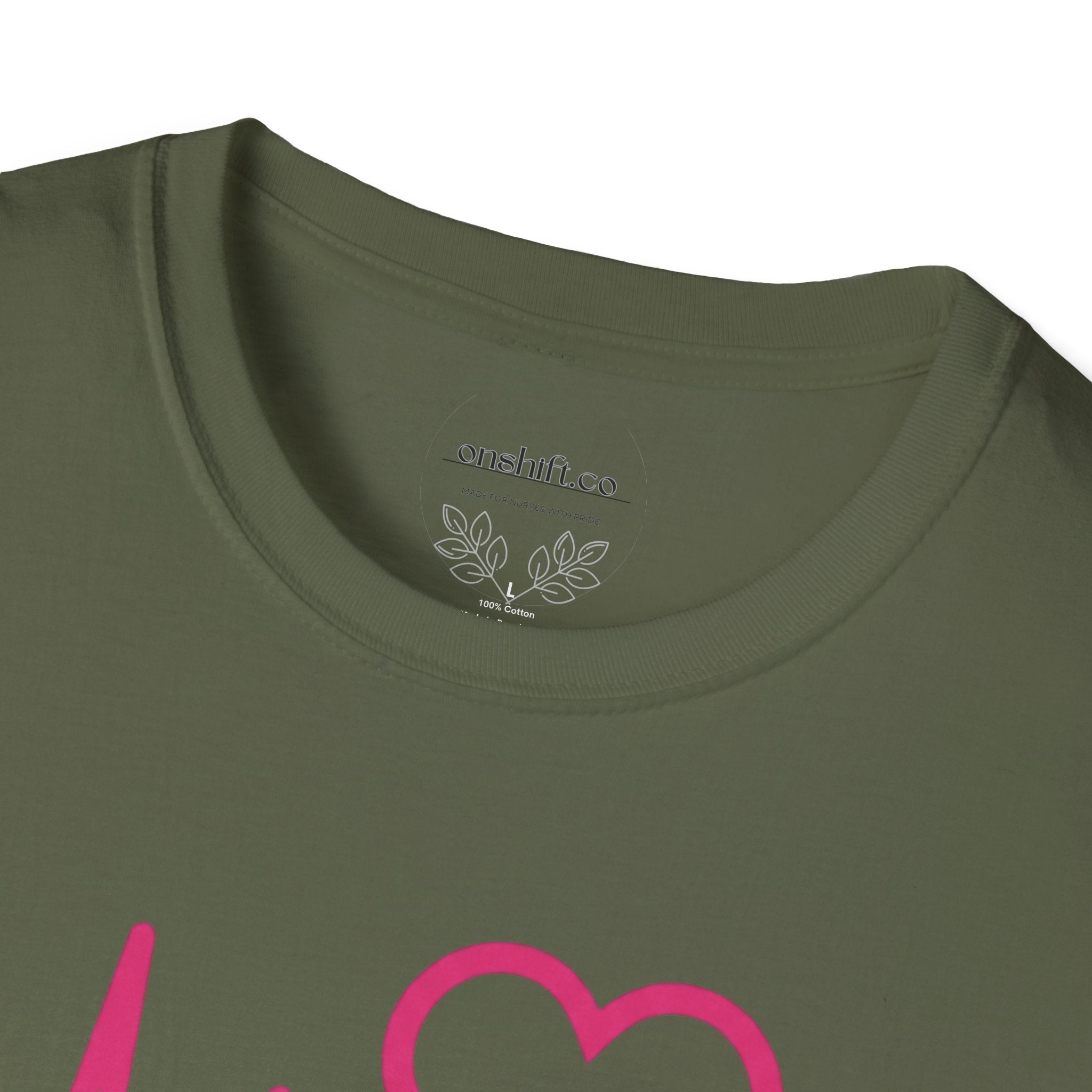 Infirmière en cardiologie : Nous maintenons le rythme T-Shirt