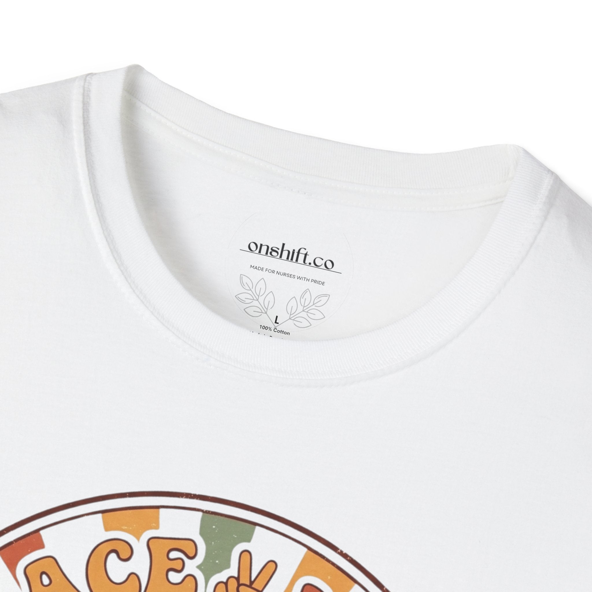 T-Shirt Paix Amour et Soins Infirmiers