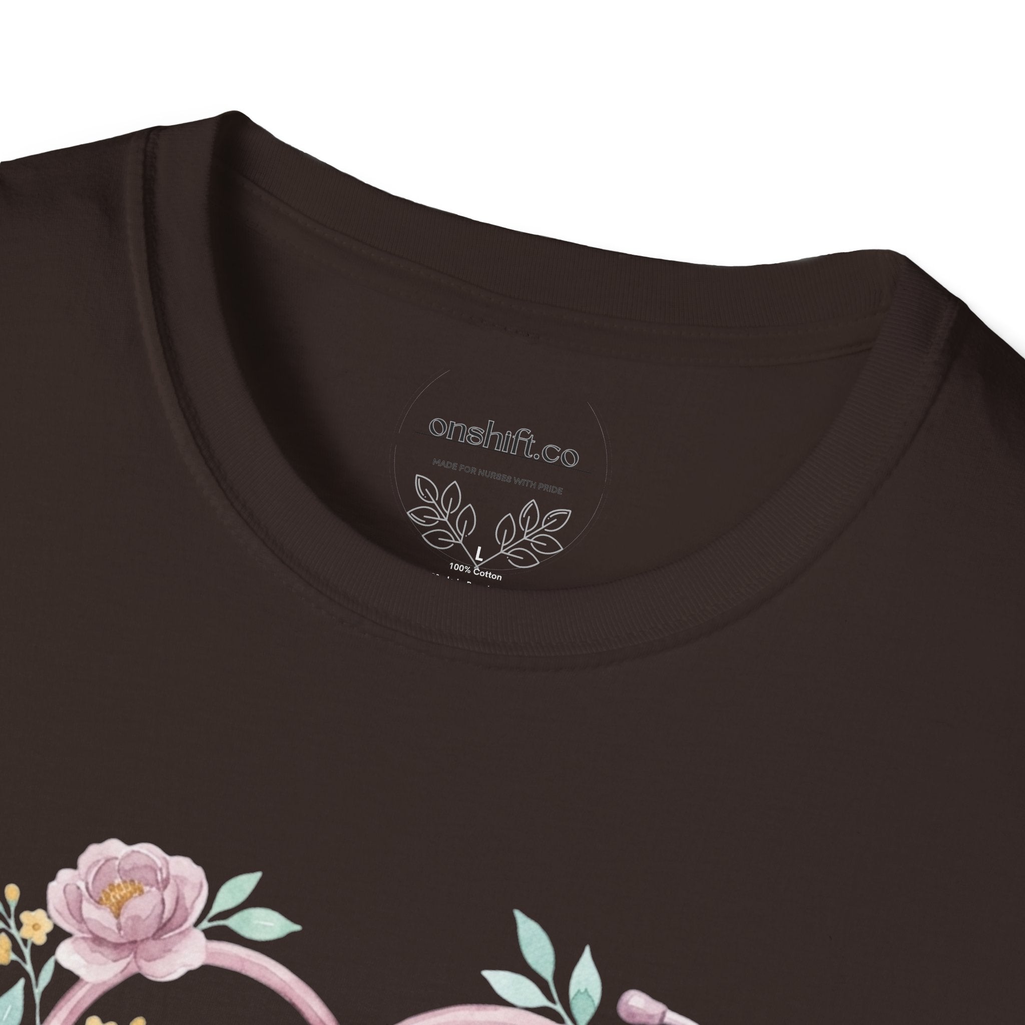 T-shirt floral d'infirmière en soins intensifs