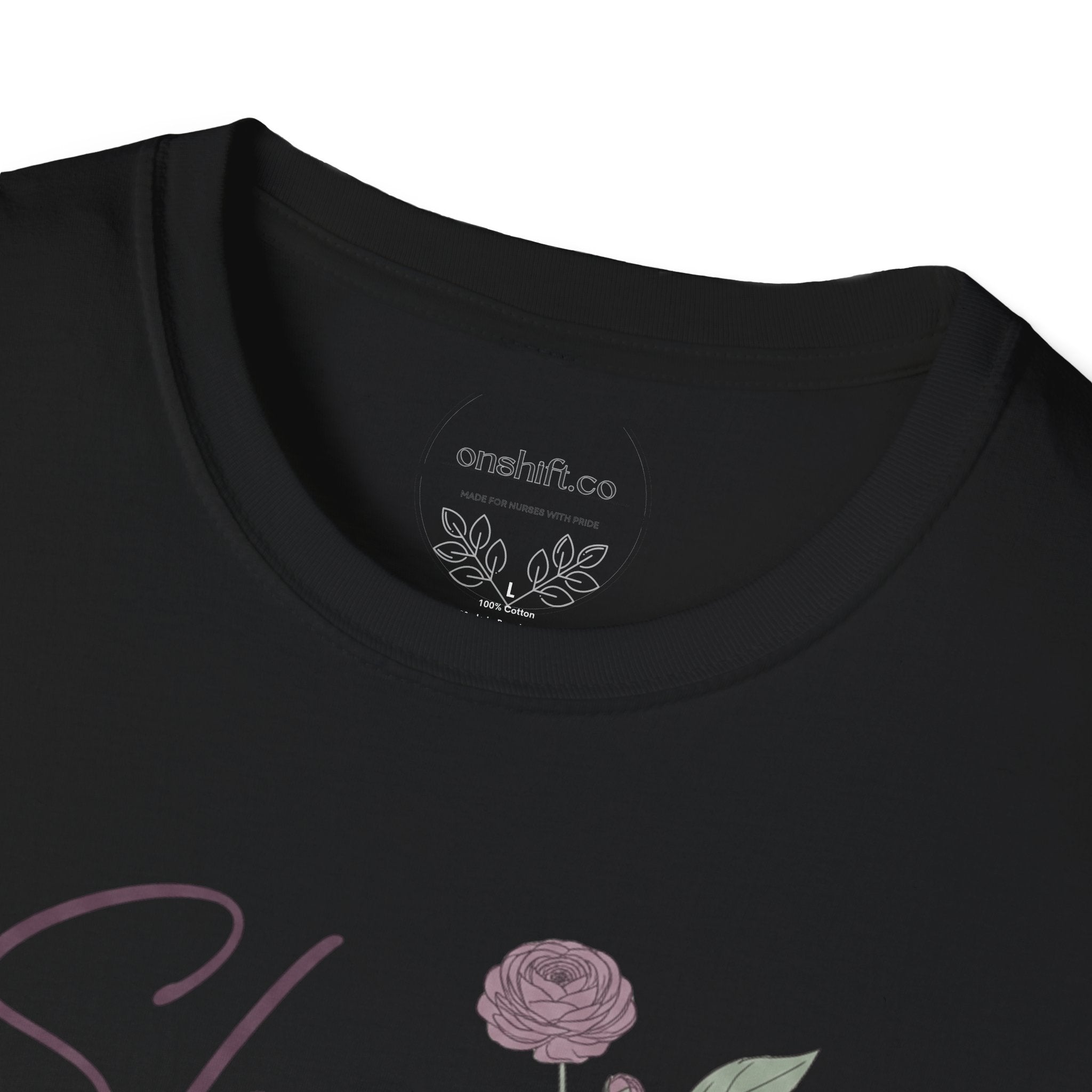 She Mends Hearts Cardiac RN T-Shirt