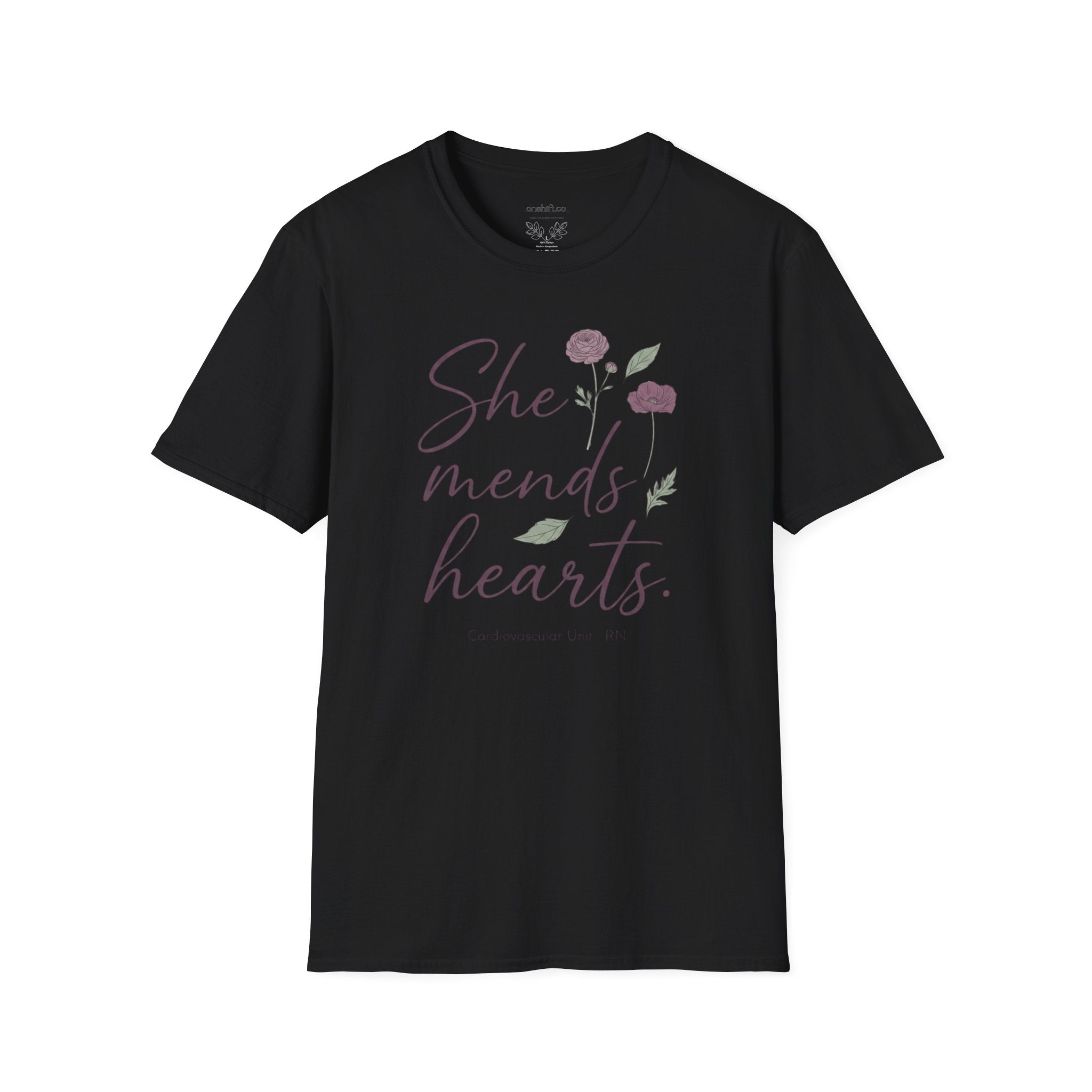 She Mends Hearts Cardiac RN T-Shirt